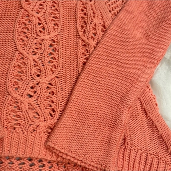 Open Knit Crochet Sweater Small - Picture 4 of 8
